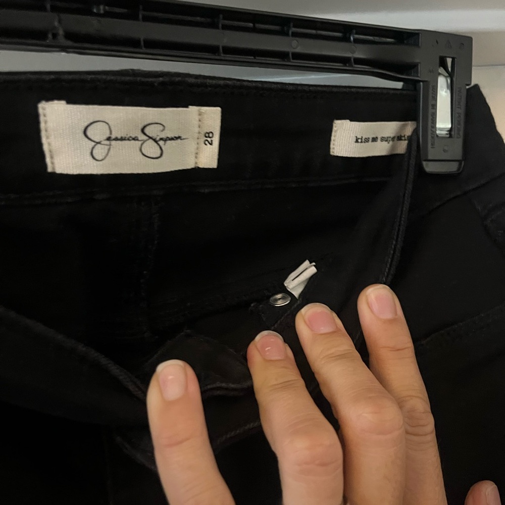 Jessica Simpson Kiss me Super Skinny Jeans - Picture 4 of 6
